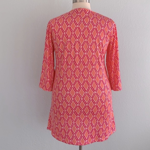 Viv & Lou Diamond Print Shift Dress - Picture 7 of 11